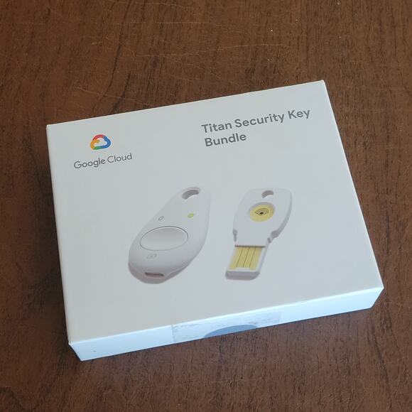 Google Titan Security Key bundle  New in the box sealed - Picture 2 of 11